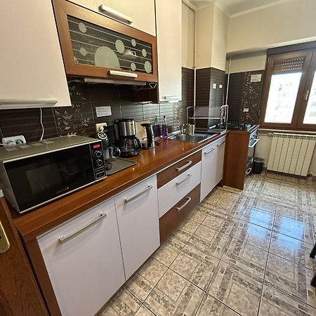 Apart. Premium Ultracentral, 3 Camere Loc Parcare. Ploieşti Eksteriør bilde