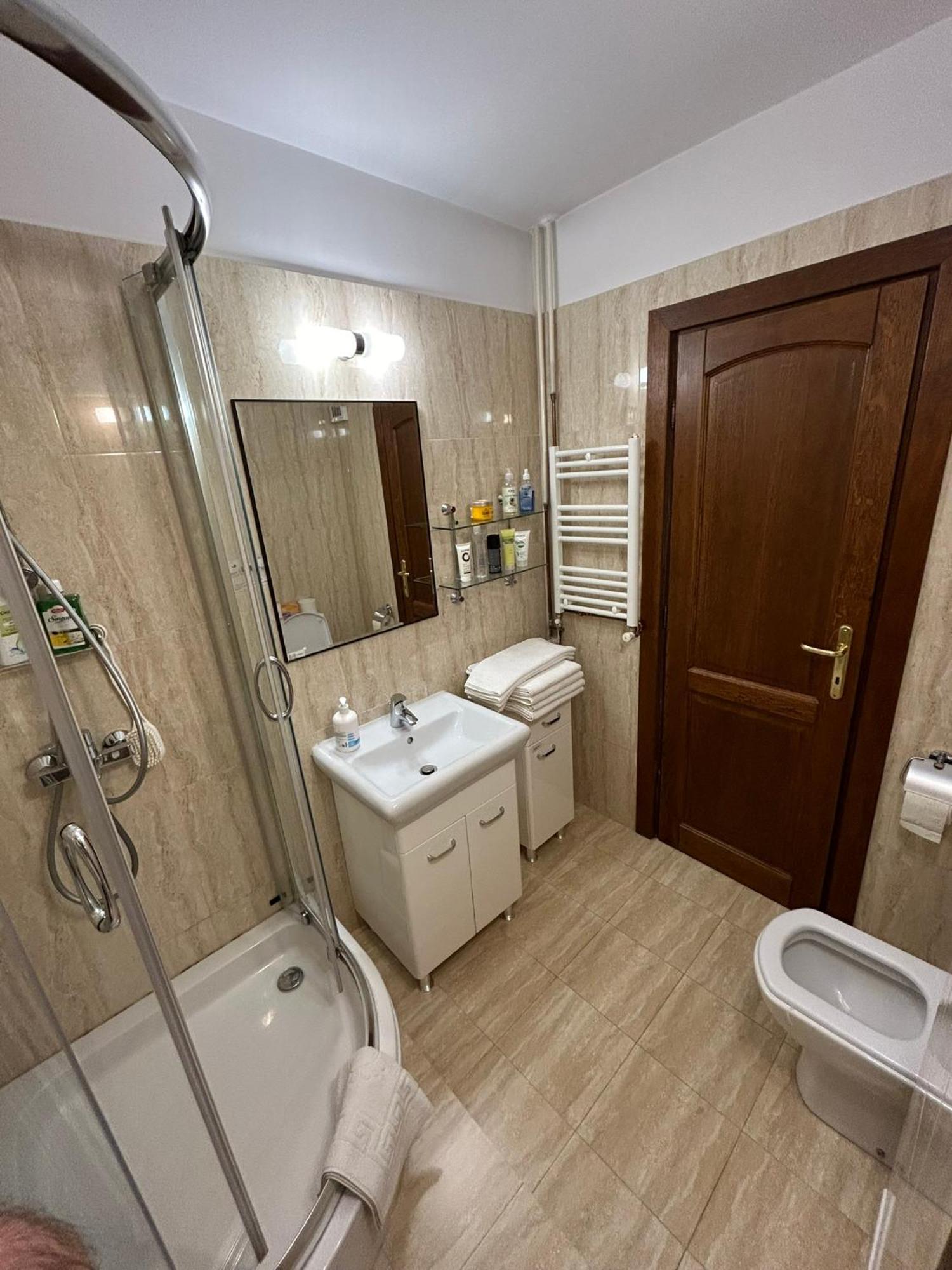 Apart. Premium Ultracentral, 3 Camere Loc Parcare. Ploieşti Eksteriør bilde