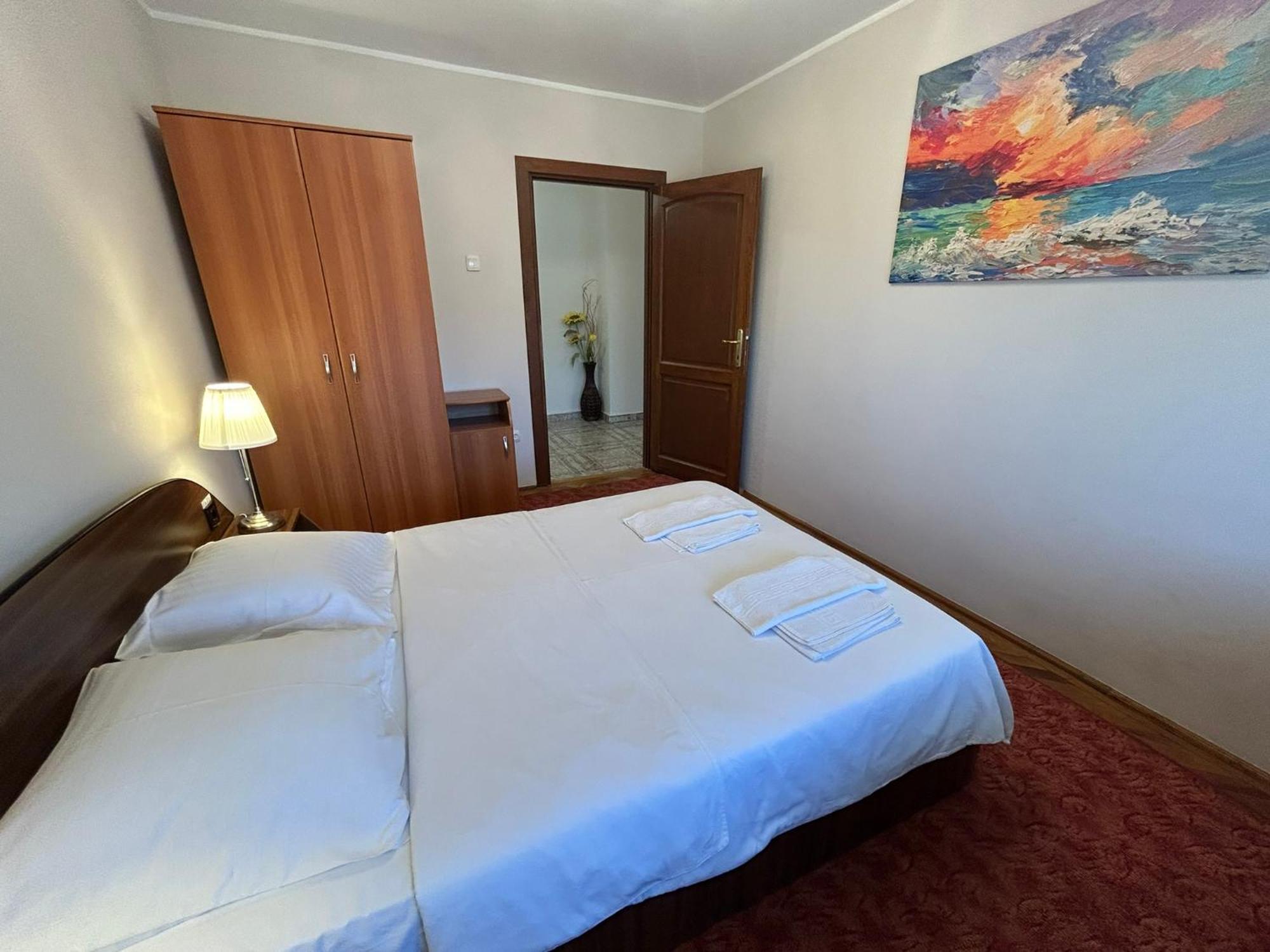 Apart. Premium Ultracentral, 3 Camere Loc Parcare. Ploieşti Eksteriør bilde